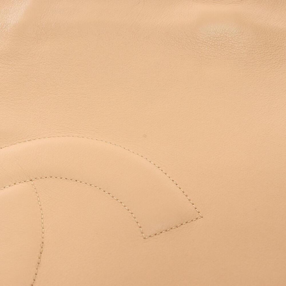 CHANEL Cream Lambskin Leather Logo Tote Bag - Picture 8 of 15